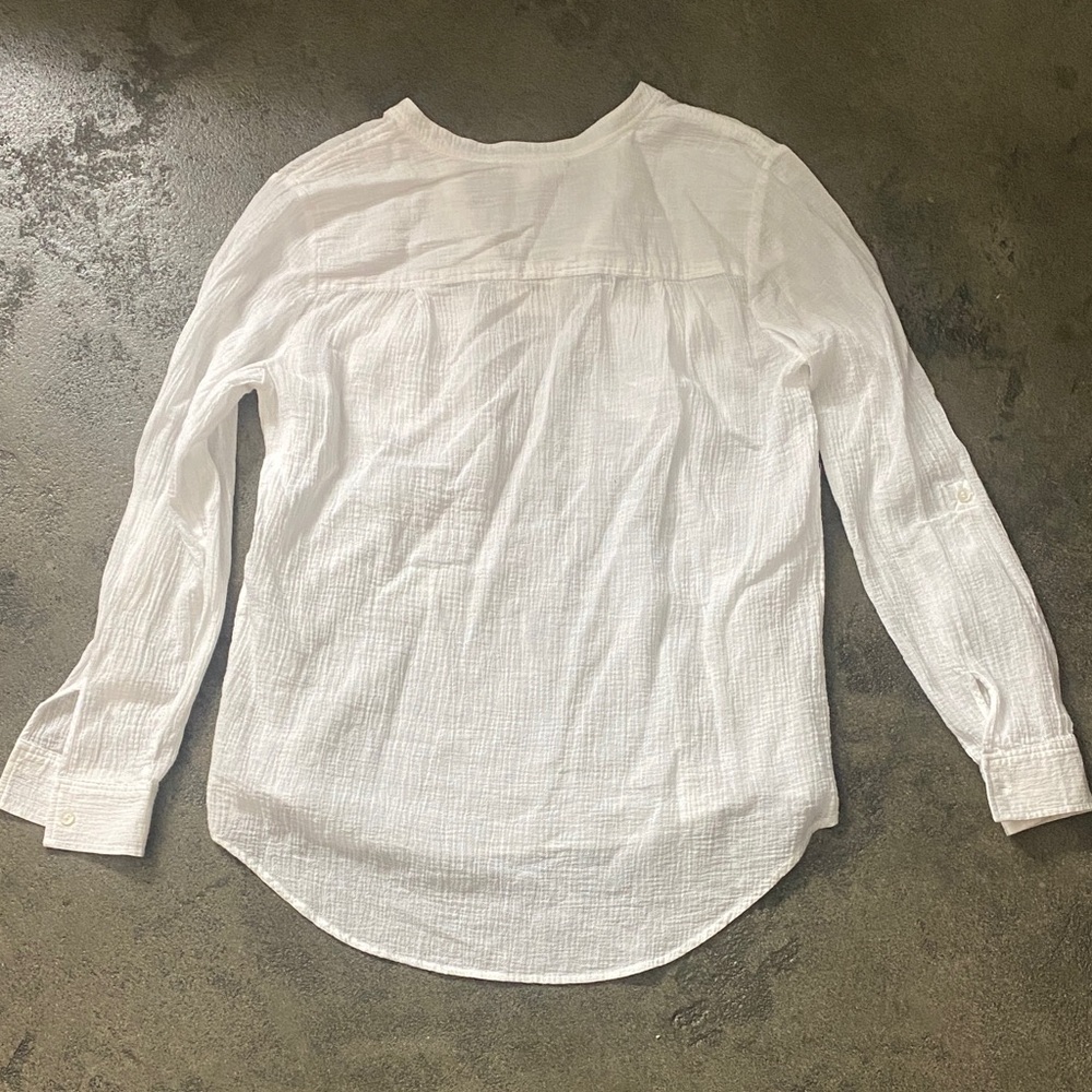 White Vince Camuto Button-Cuff Long Sleeve Tunic - Picture 6 of 6